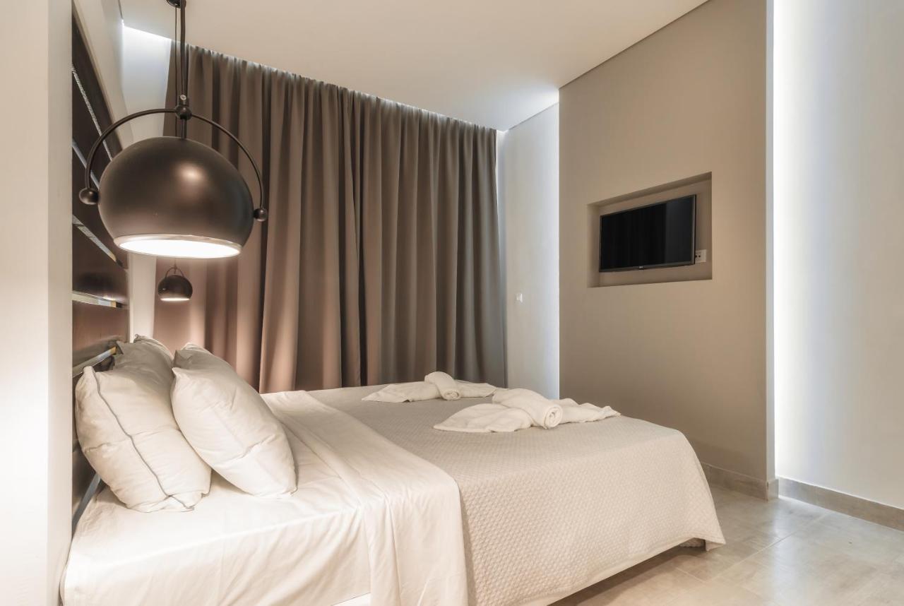 Belussi Exclusive Suites Kypseli Exteriör bild