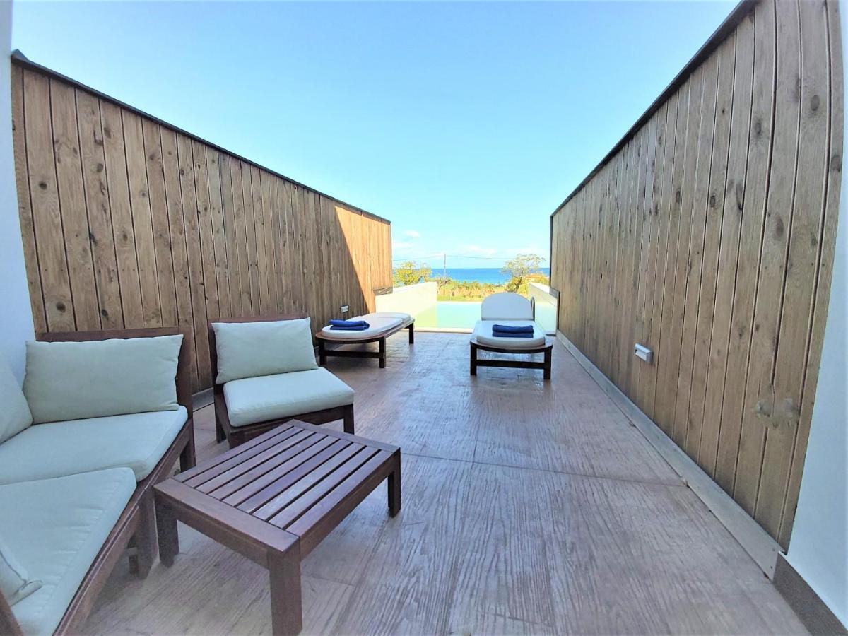 Belussi Exclusive Suites Kypseli Exteriör bild